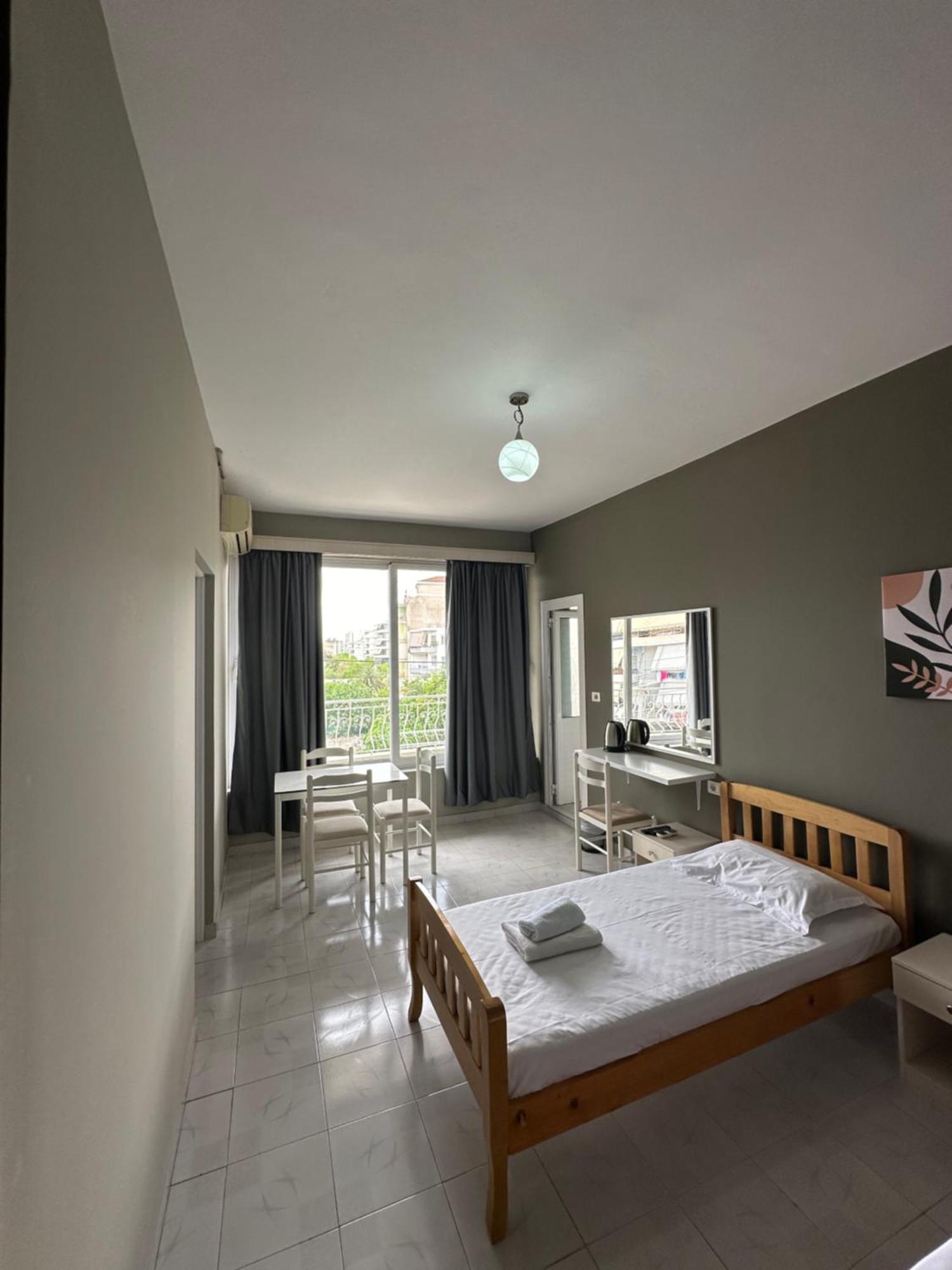 Olivias Apartments City Center Sarandë Buitenkant foto
