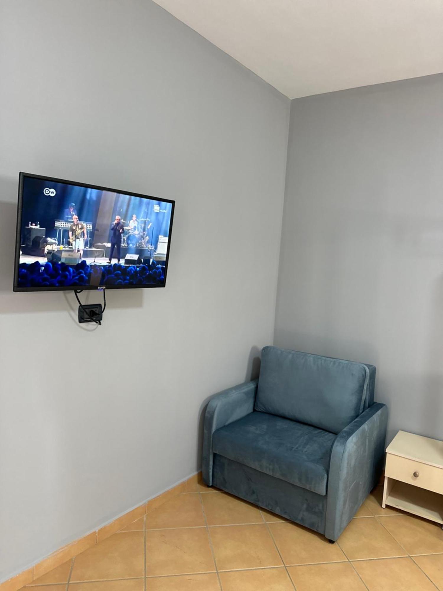 Olivias Apartments City Center Sarandë Buitenkant foto